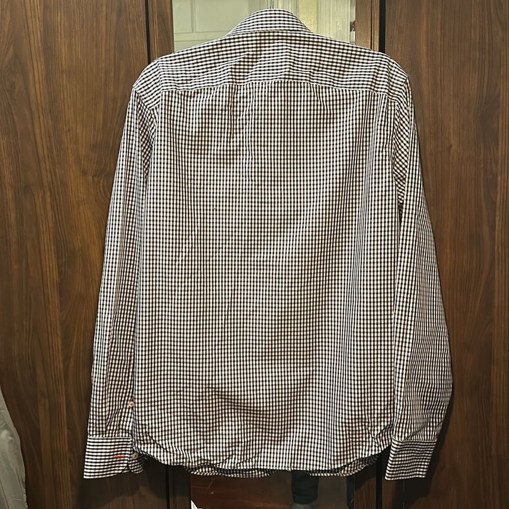 Untuckit Button Down - image 5